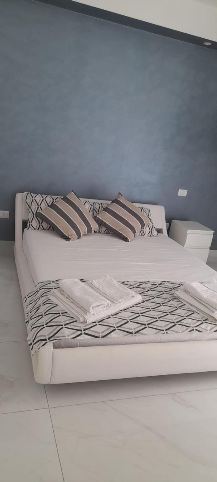 Blu Mare Apartment Avola Exterior foto